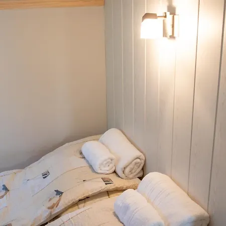 Kosuello Vendeghaz *